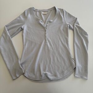 UpWest-Thermal-Waffle Knit-Base Layer-Thumb Holes-Henley-Women’s-M